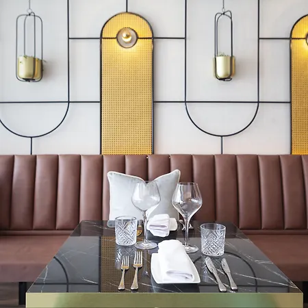 Nivia Born Boutique Hotel-2